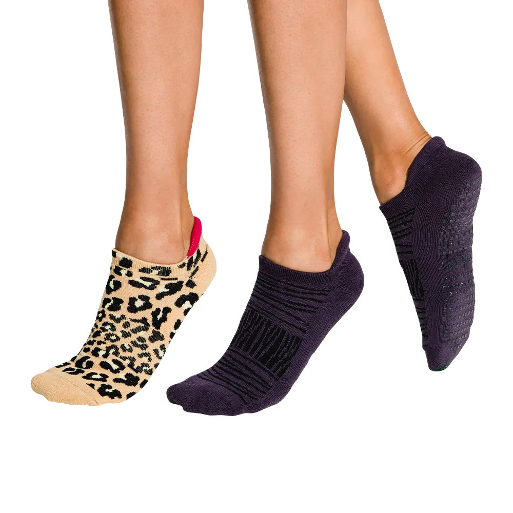 2 PACK - Tab Closed Toe - Leopard Pink Accent   Zebra Rising = Wild Power Pack - Grip Socks