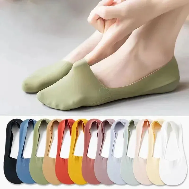 3 Pairs of Breathable Non-slip Multicolor Low Cut Ped Socks