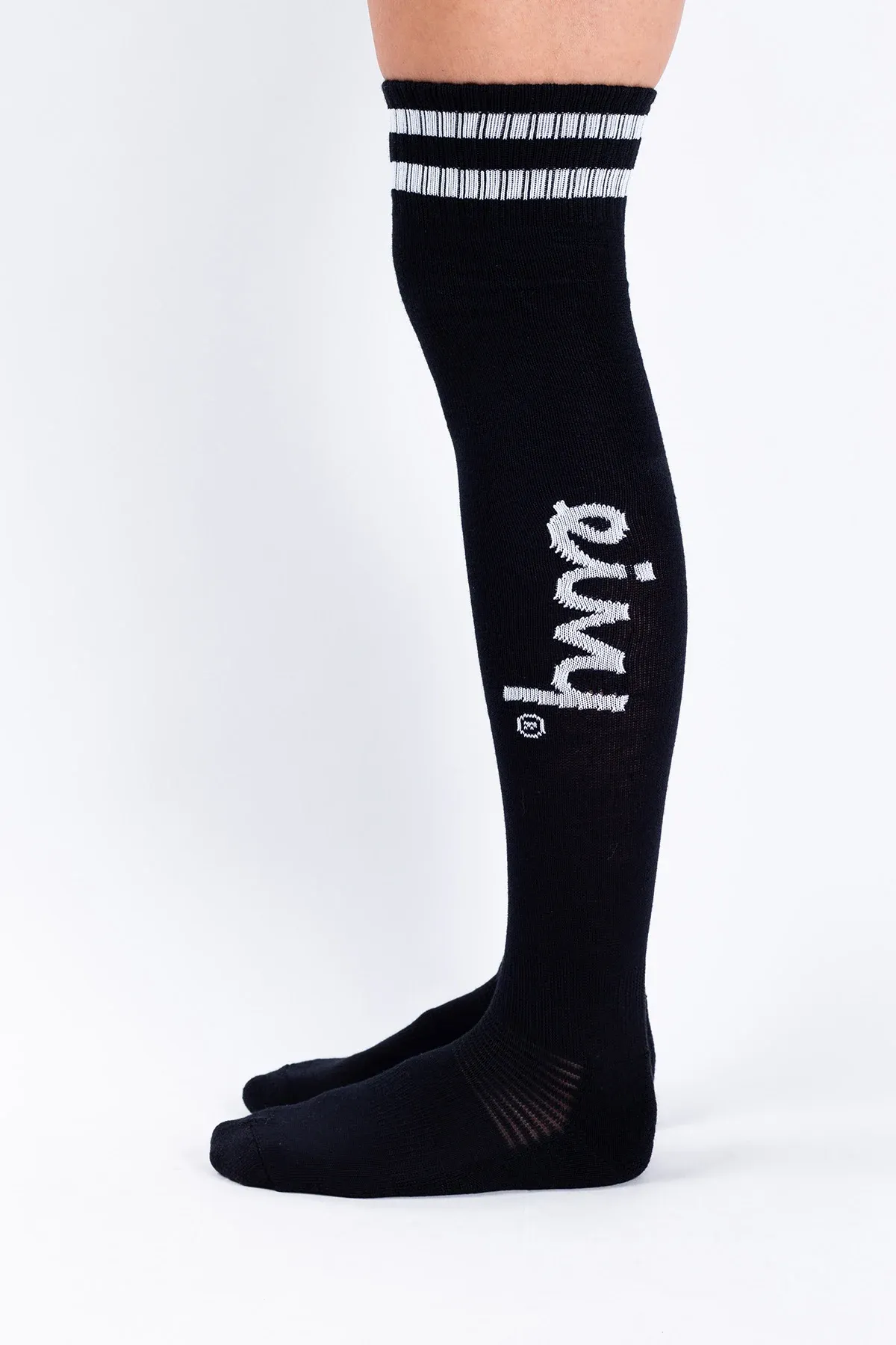 CHEERLEADER OVER KNEE WOOL SOCKS