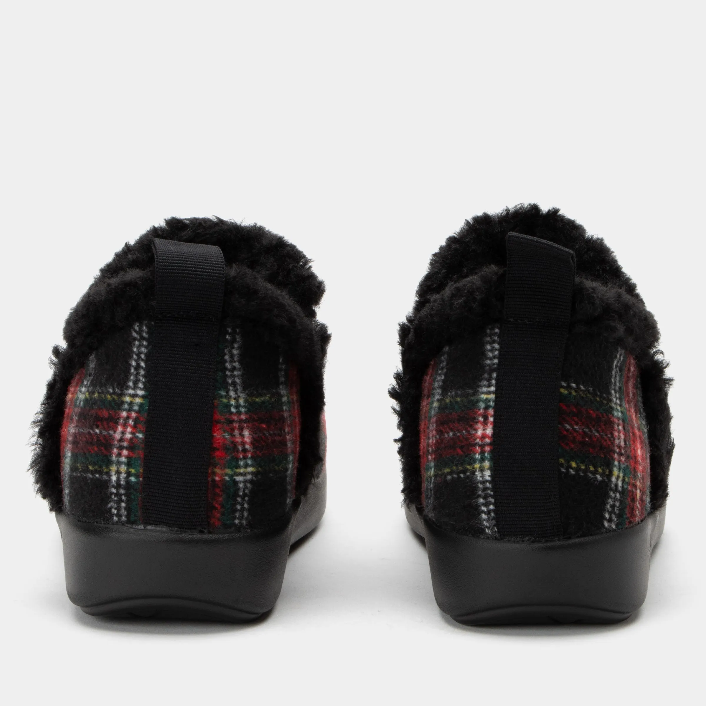 Cozee Plaidly Black Slipper