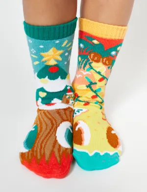 KIDS PINEY & COCO CHRISTMAS NO SLIP SOCKS by Pals Socks