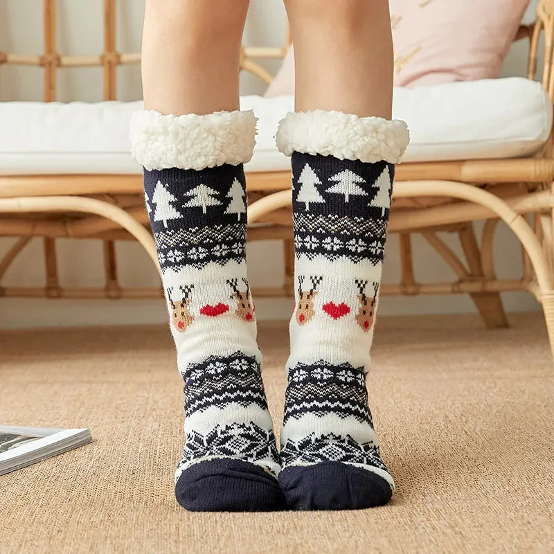 Winter Warm Plush Christmas Socks - Cozy Non-Slip Fuzzy Slippers for Women